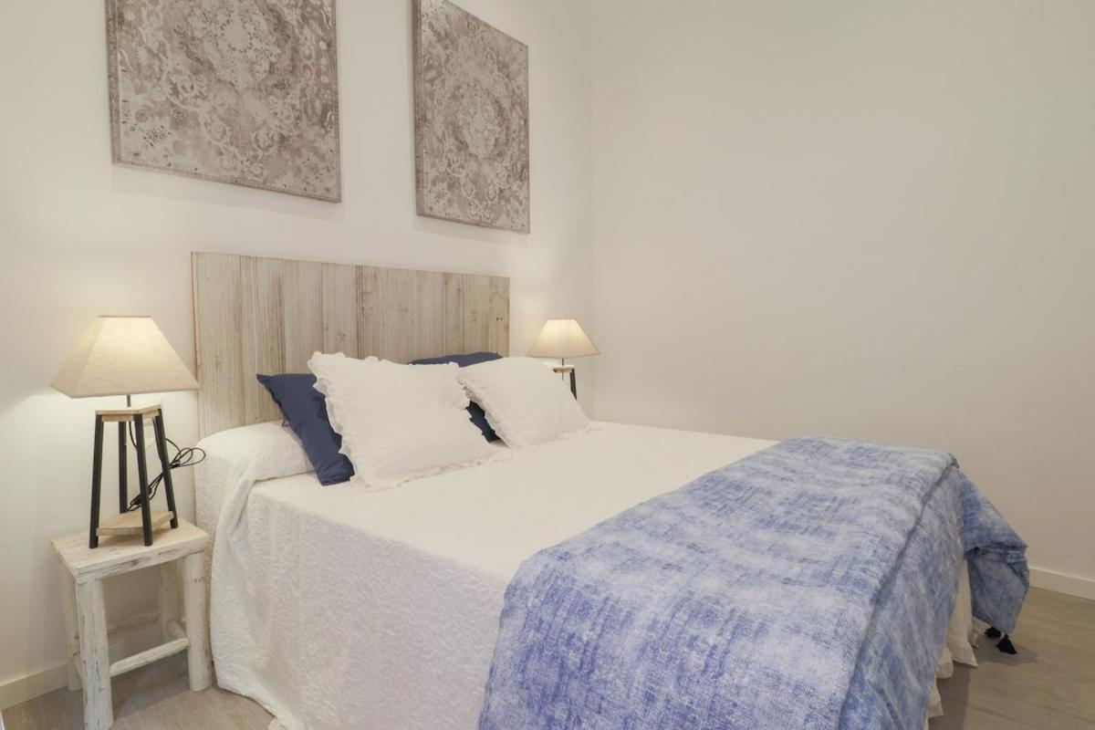C93 - Trendy Two Bedrooms In Ollerias Málaga Kültér fotó